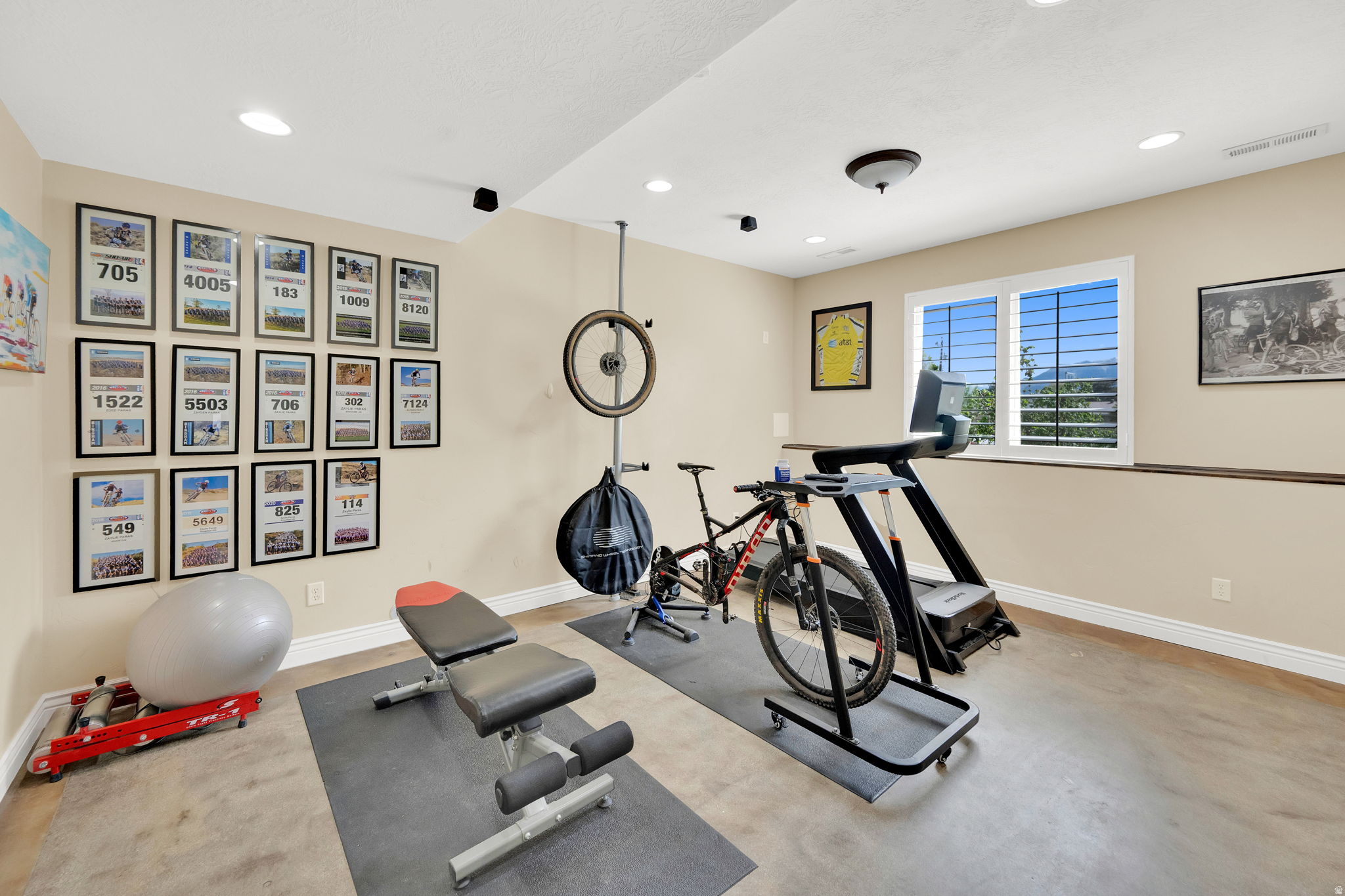 ROYAL MEADOWS ESTATE - Residential