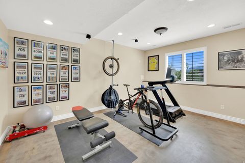 Tiny photo for 10257 S MCKINLEY PARK LN, South Jordan, UT 84095 (MLS # 2151021)