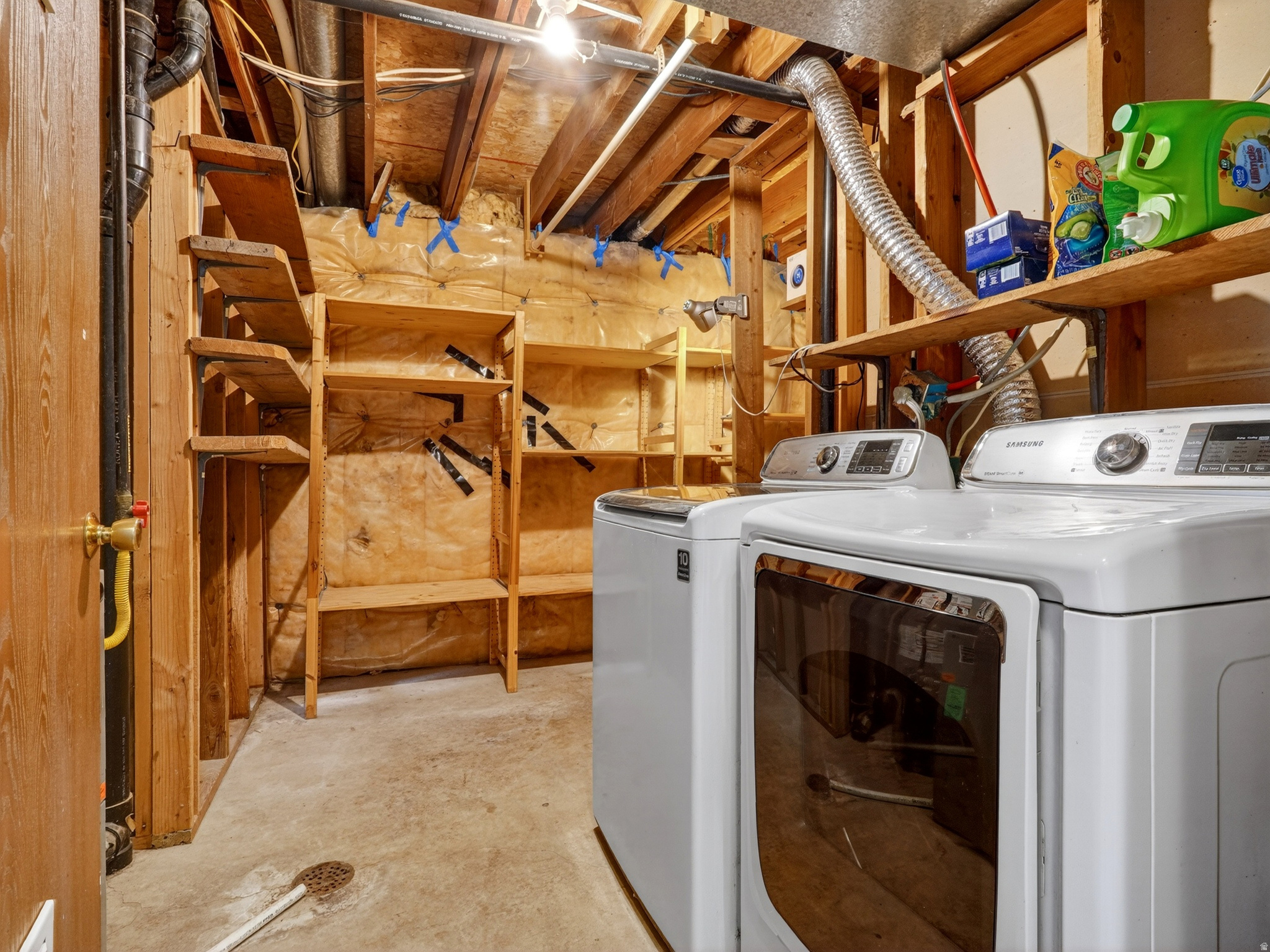 KNOWLES - Residential