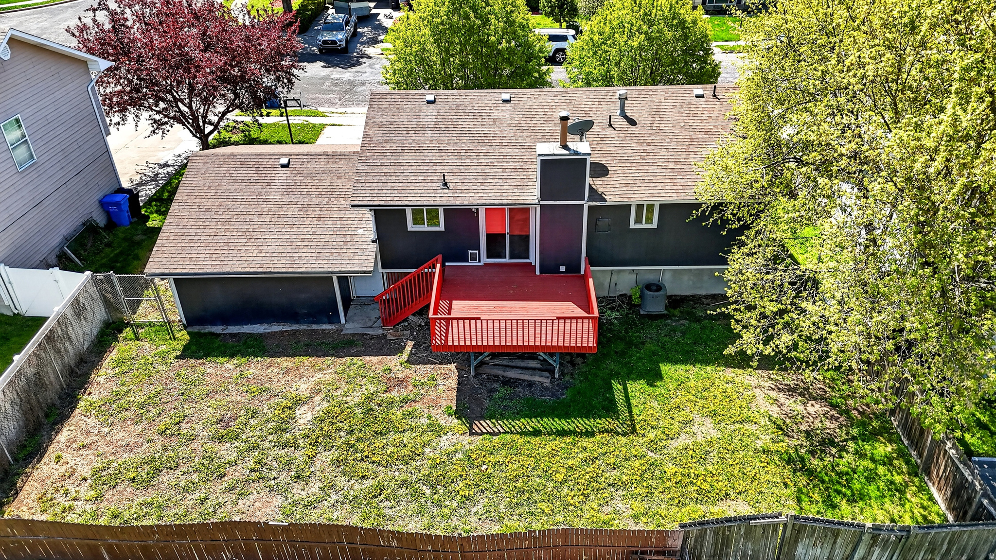 KNOWLES - Residential