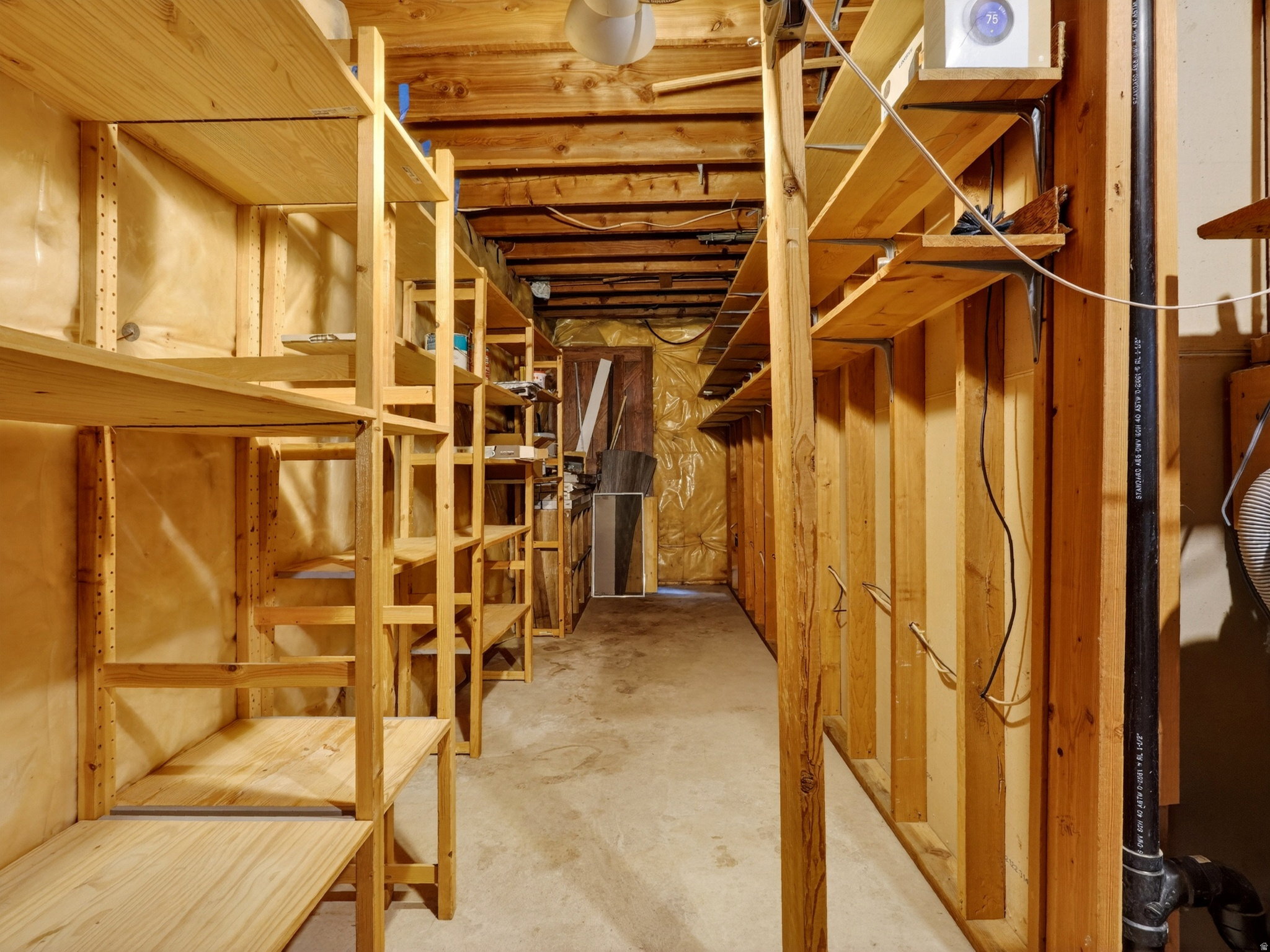 KNOWLES - Residential