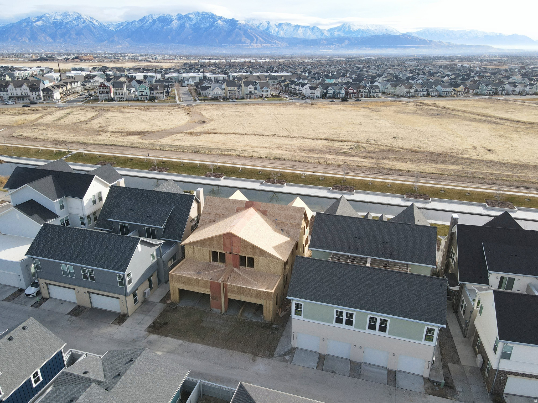 DAYBREAK - Residential Income