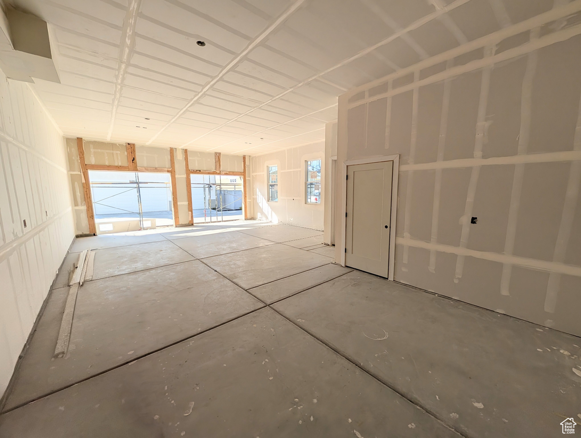 DAYBREAK - Residential Income