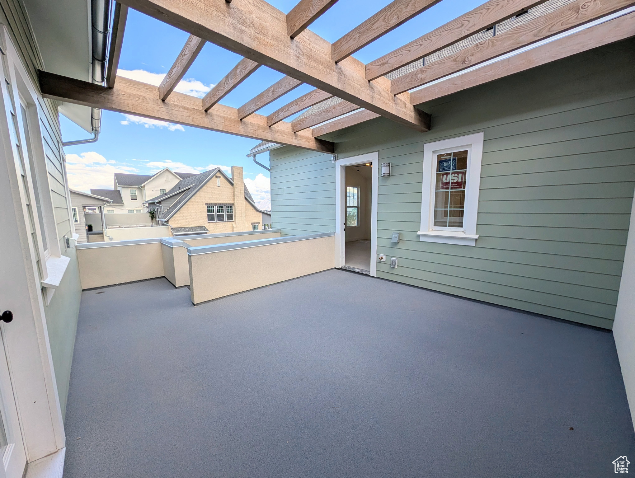 DAYBREAK - Residential Income