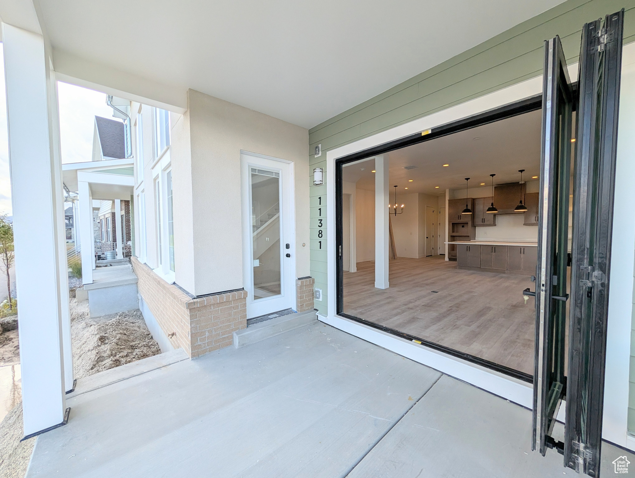 DAYBREAK - Residential Income