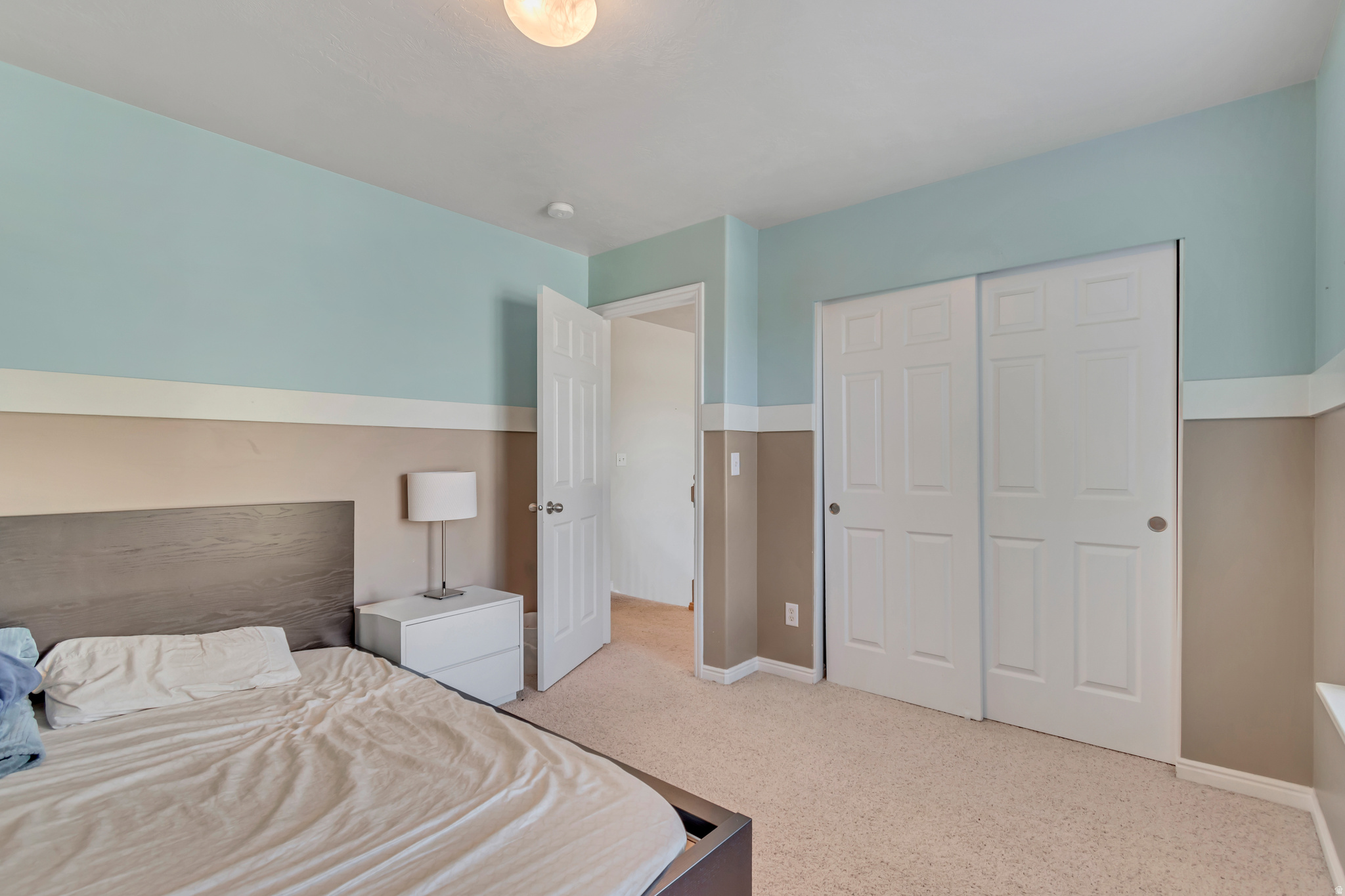 COUNTRY VIEW - Residential