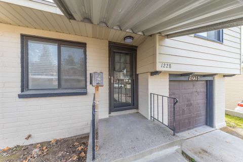 Tiny photo for 1228 E HARRISON AVE, Salt Lake City, UT 84105 (MLS # 2127366)