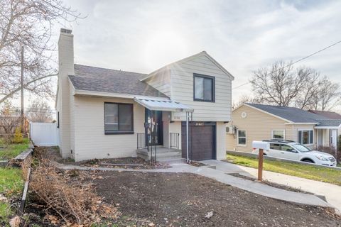 Photo of 1228 E HARRISON AVE, Salt Lake City, UT 84105 (MLS # 2127366)