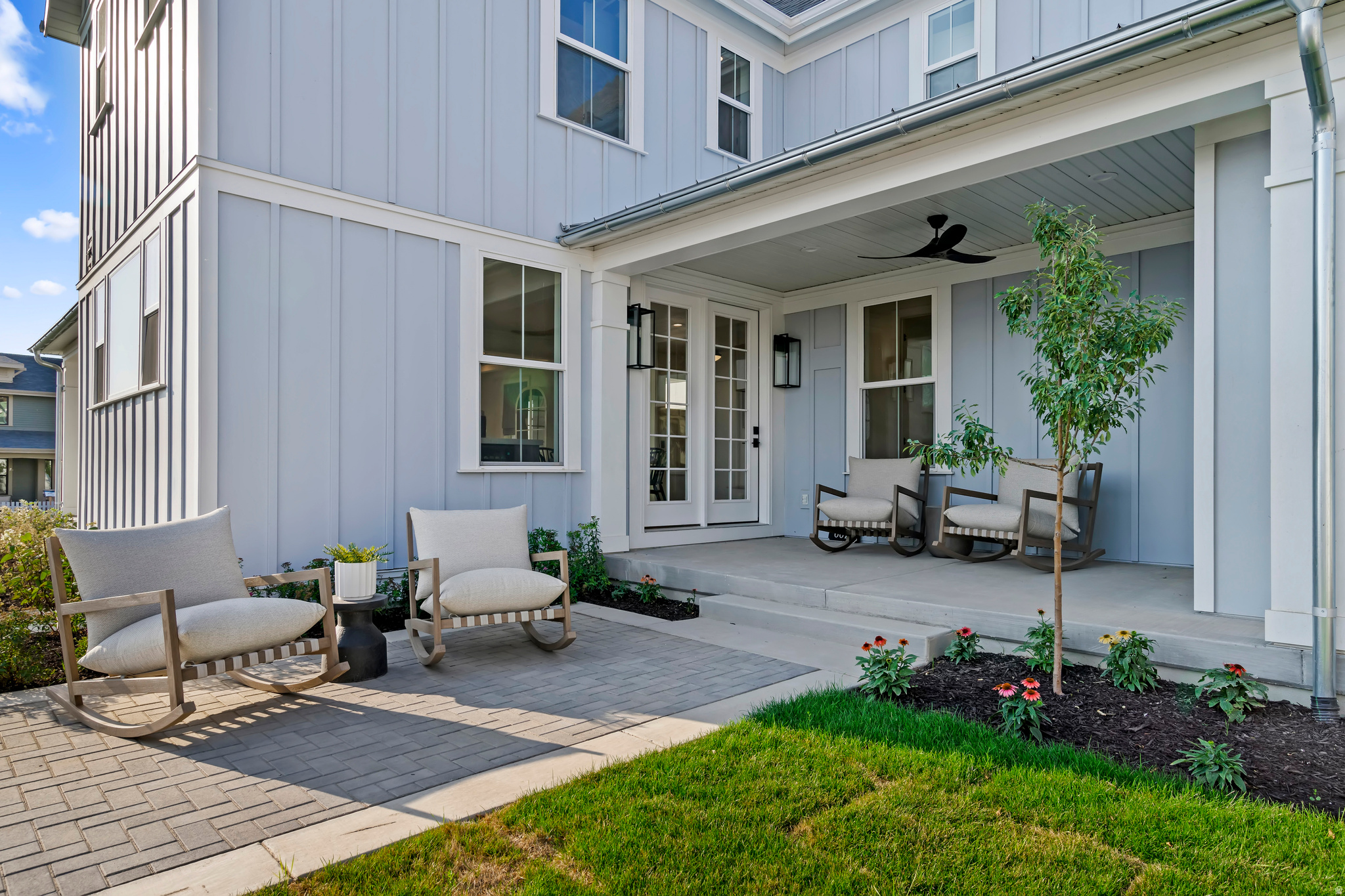 DAYBREAK - Residential