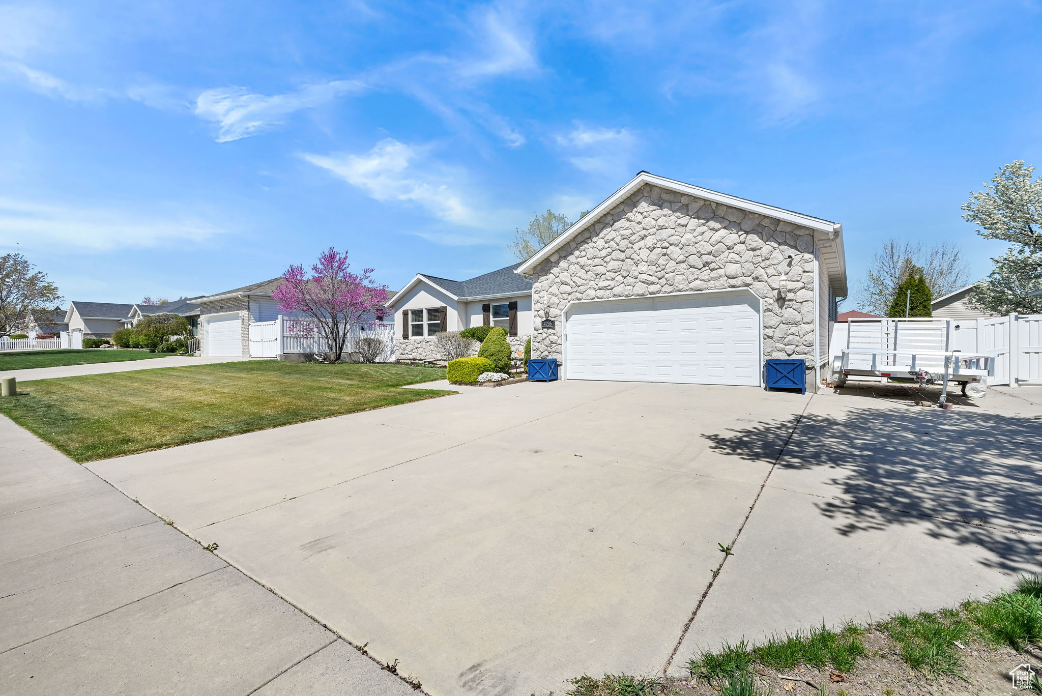 4206 W Ascot Downs Dr, South Jordan, Utah image 3