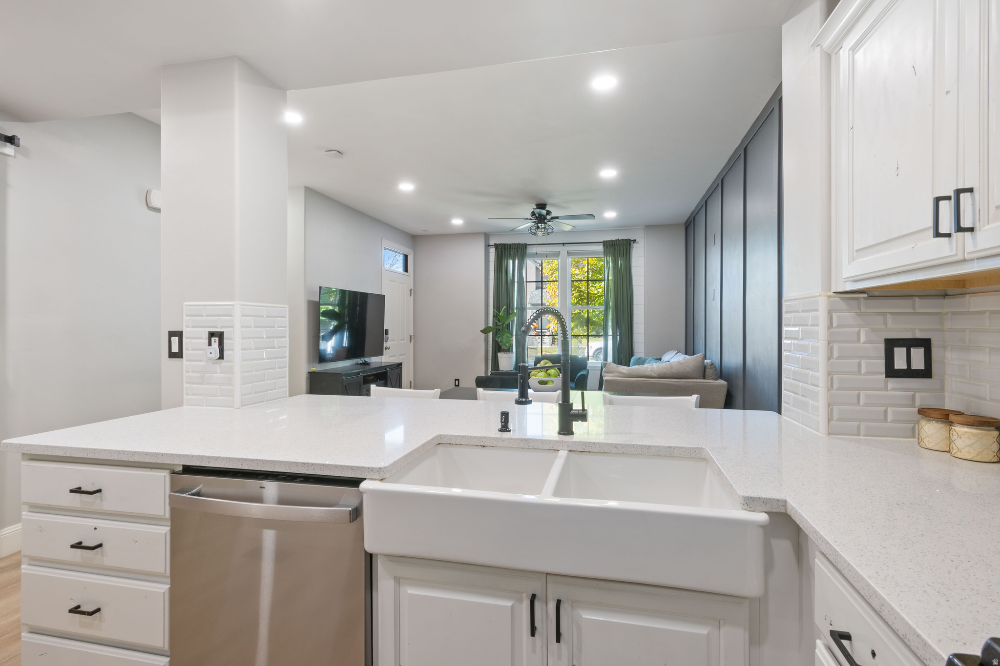 KENNECOTT - Residential