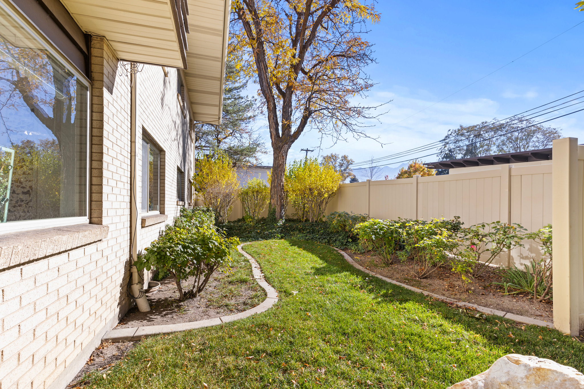 GRAYSTONE - Residential