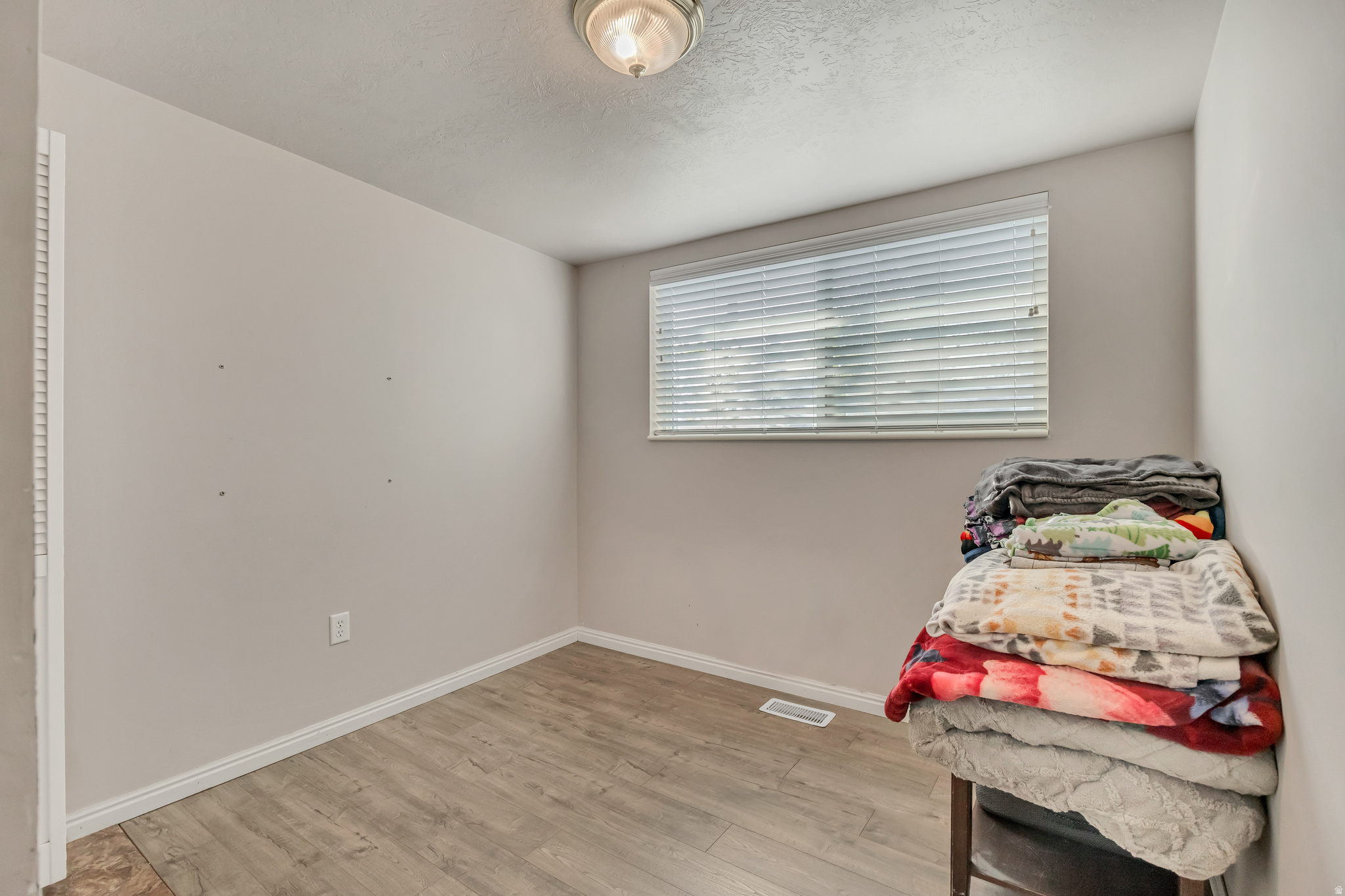 SUNNYVALE HEIGHTS - Residential