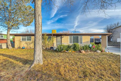 Tiny photo for 3799 S MANHATTEN DR W, West Valley City, UT 84120 (MLS # 2135033)