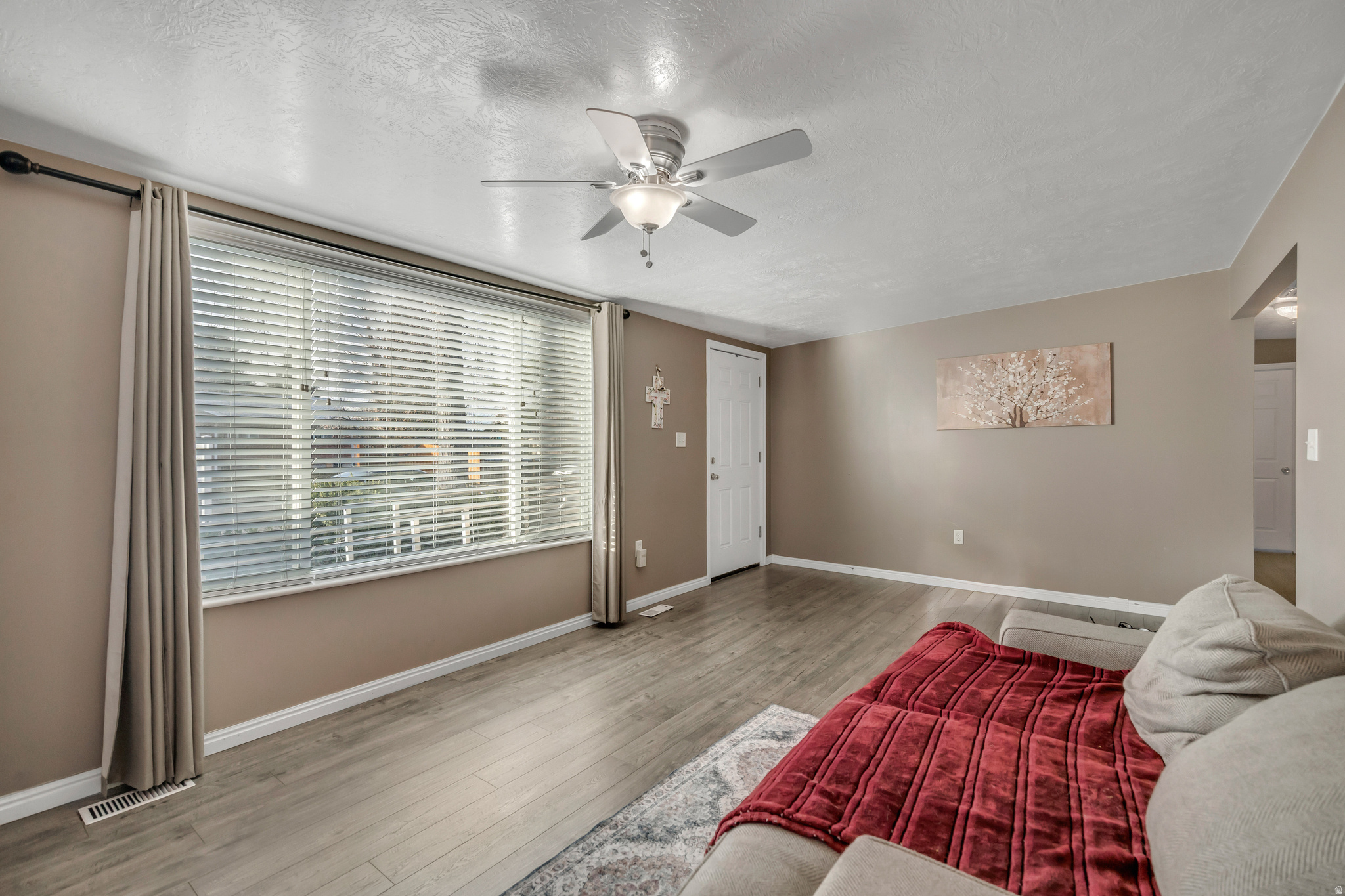 SUNNYVALE HEIGHTS - Residential