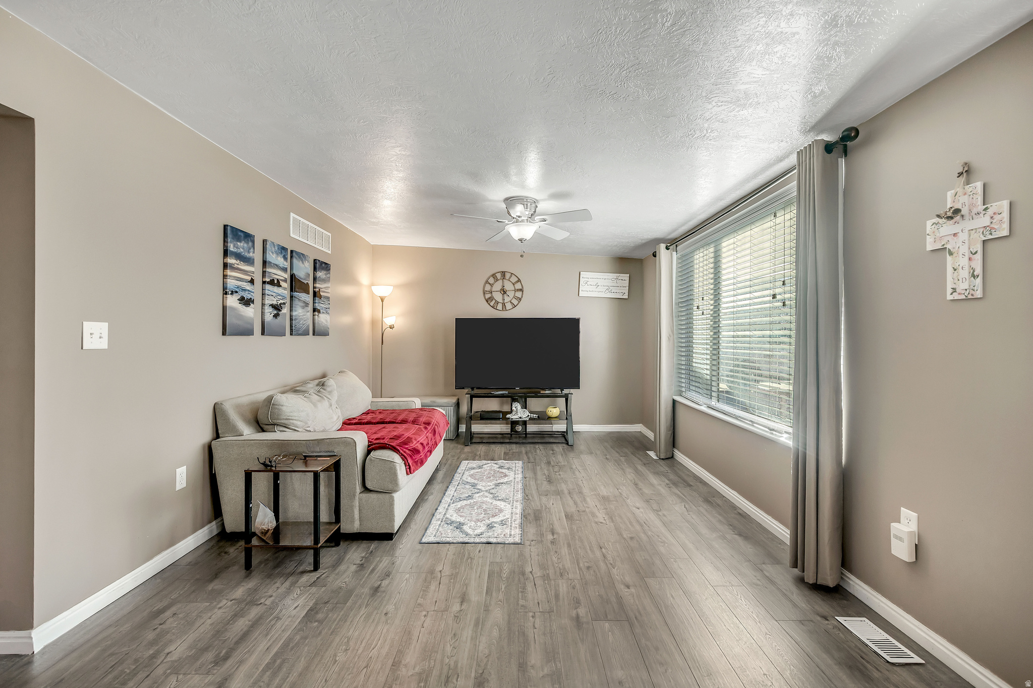 SUNNYVALE HEIGHTS - Residential