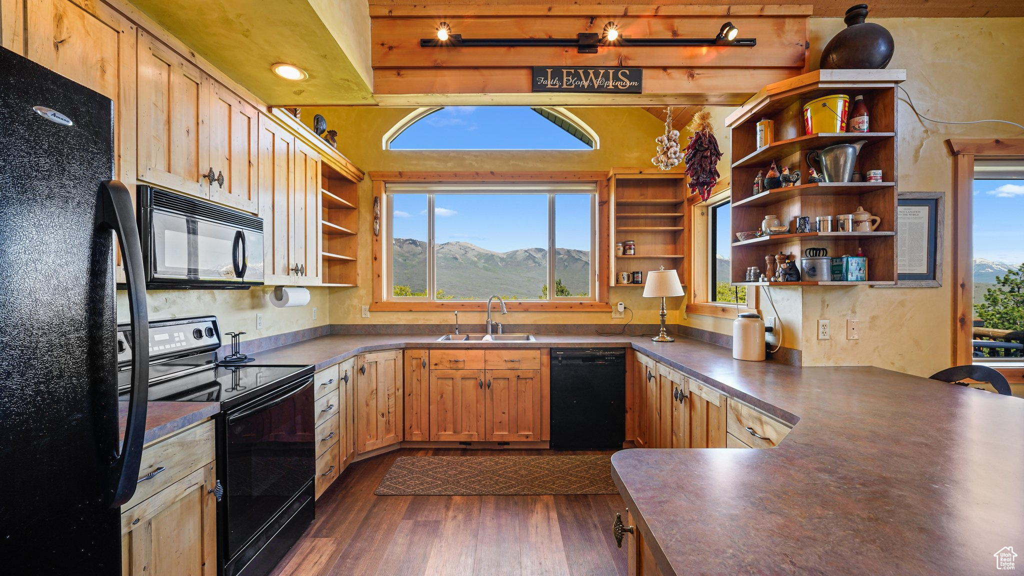 865 S Guilded Oak Rd, Wallsburg, Utah image 20