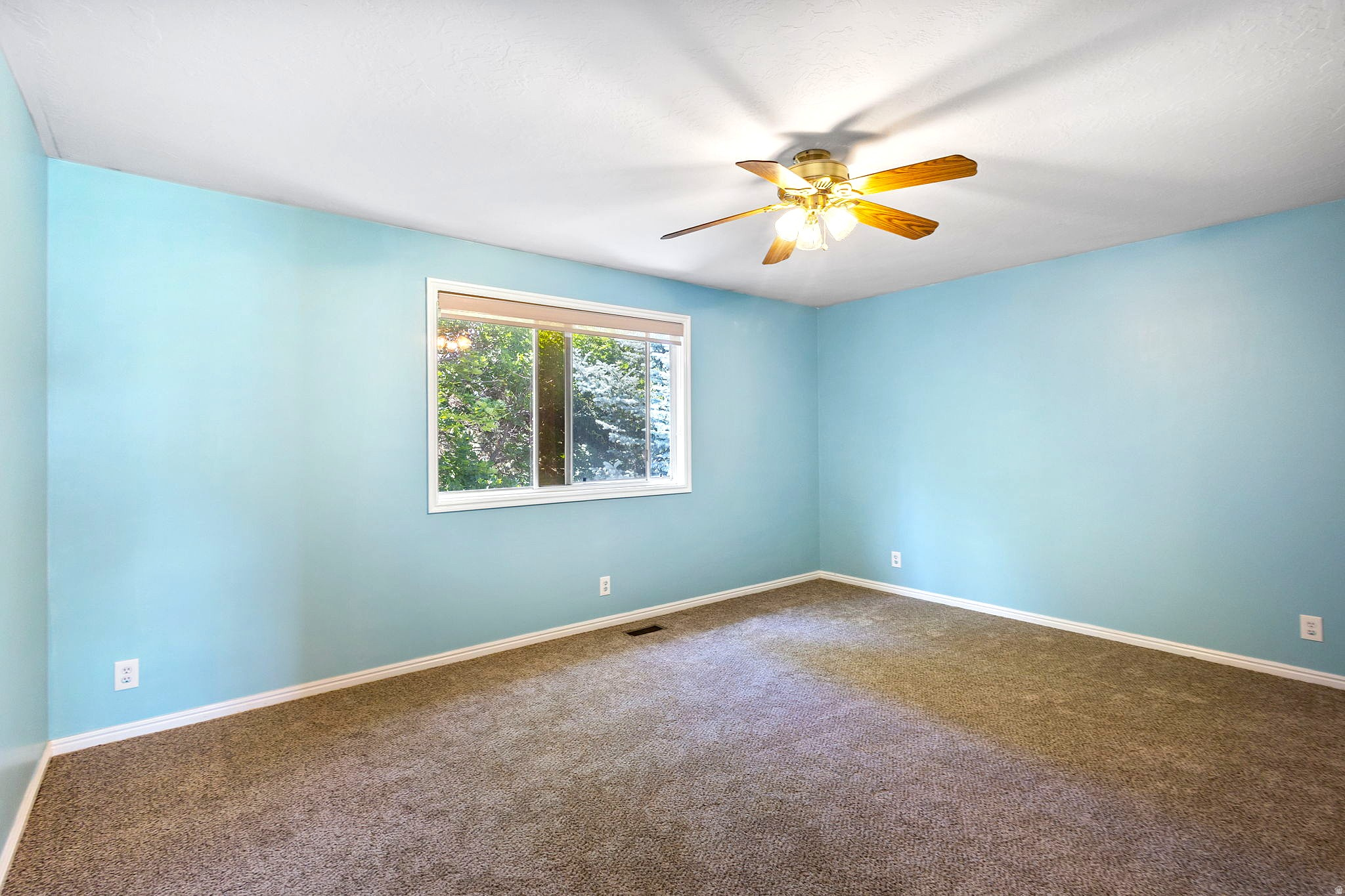 BIG WILLOW - Residential