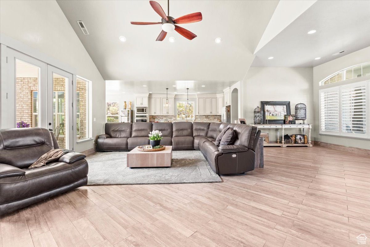 1079 S 400, Nephi, Utah image 31