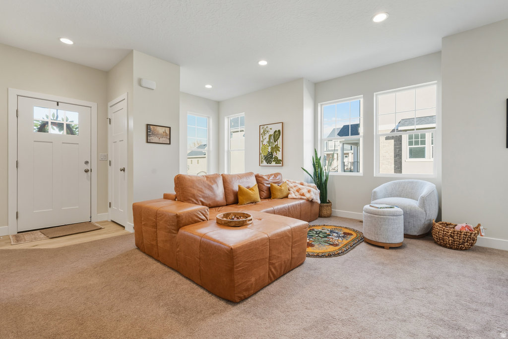 PETEENEET COVE - Residential Income