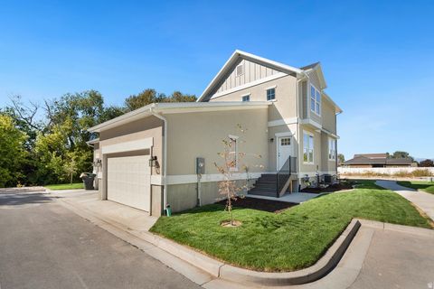 Tiny photo for 433 E 450 N, Payson, UT 84651 (MLS # 2122641)