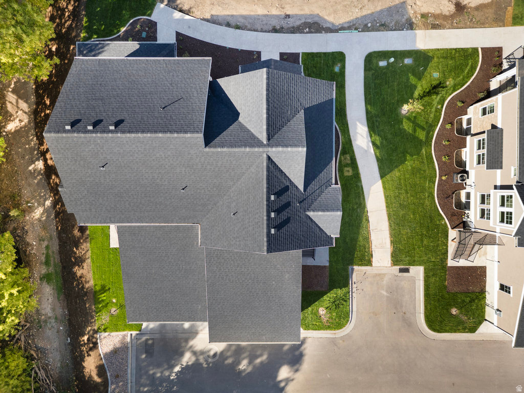 PETEENEET COVE - Residential Income