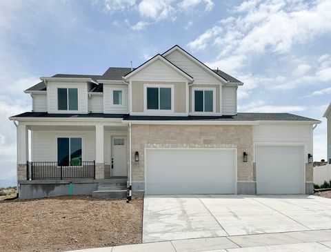 Photo of 1524 S LUKAS LN, Saratoga Springs, UT 84045 (MLS # 2131144)