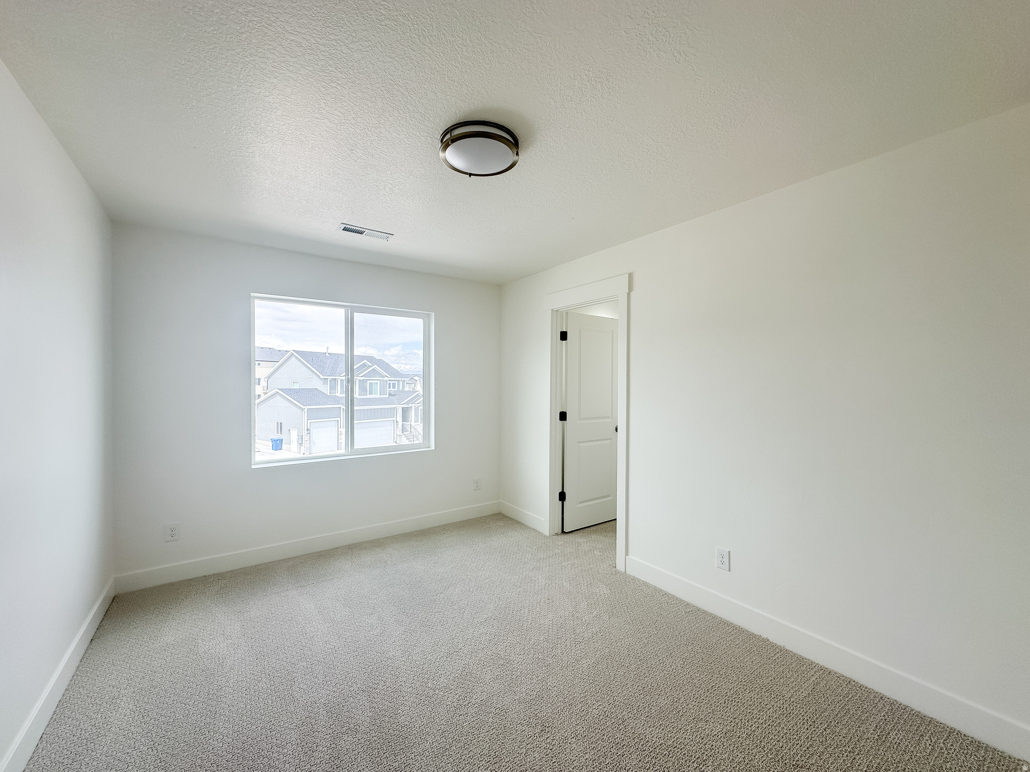 SARATOGA HILLS - Residential