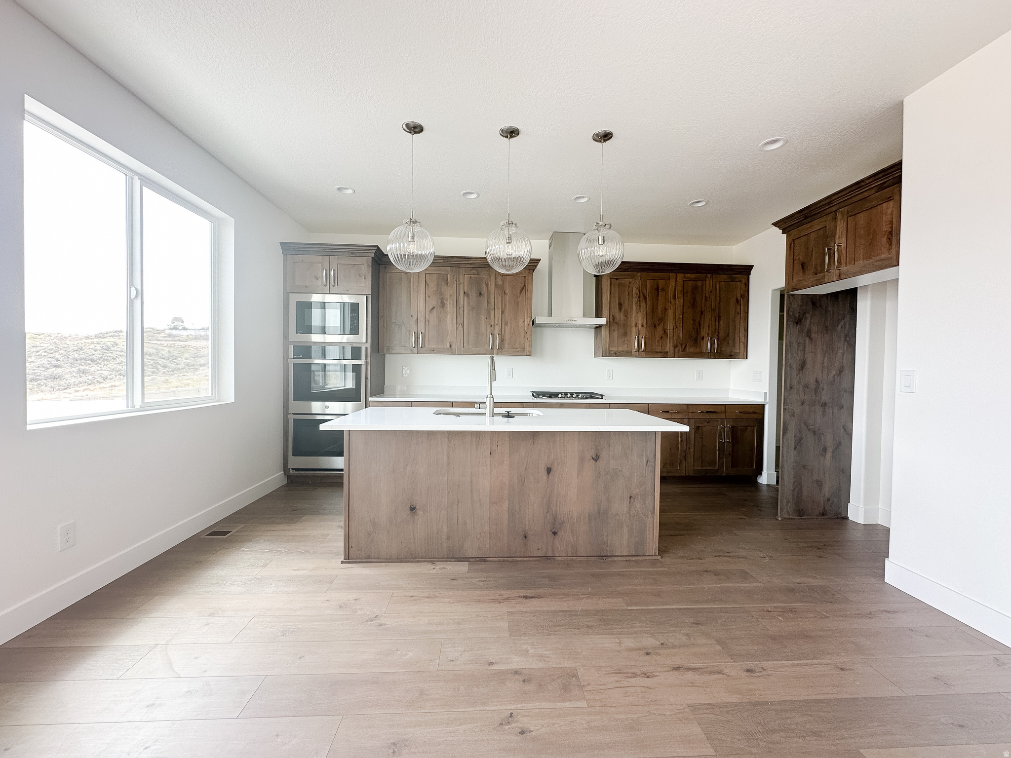 SARATOGA HILLS - Residential