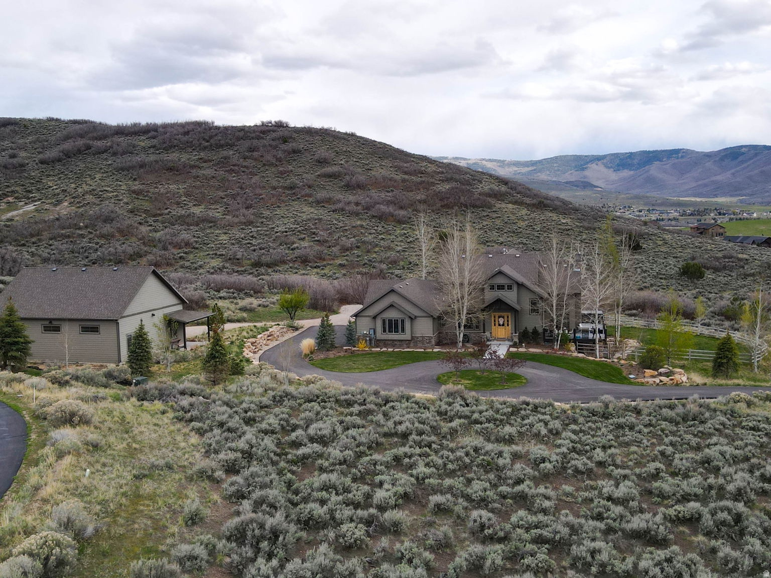 GREENERHILLS - Residential