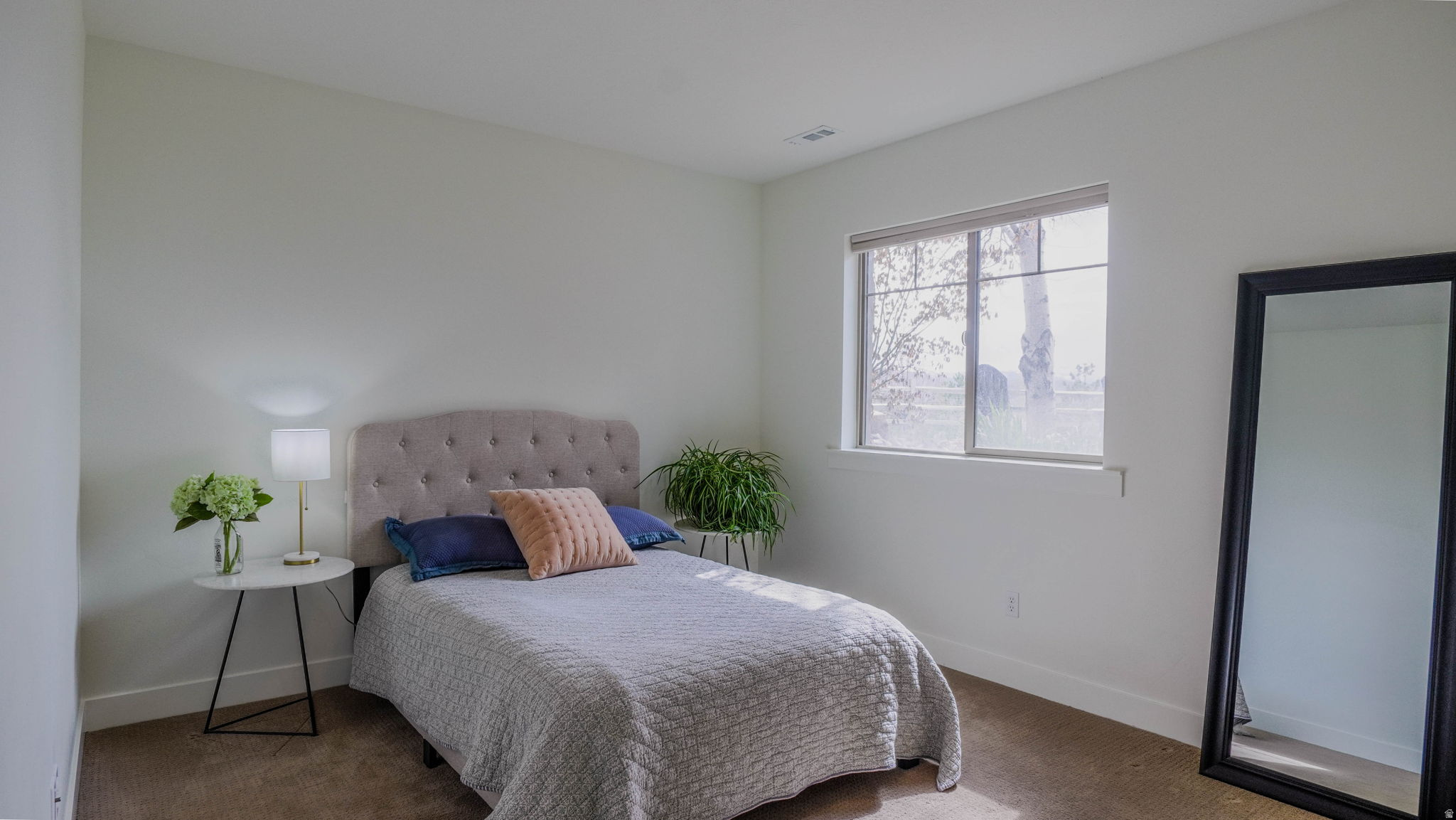 GREENERHILLS - Residential