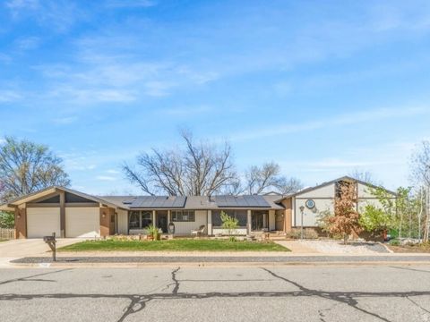 Tiny photo for 796 NANCY DR, South Ogden, UT 84403 (MLS # 2126067)