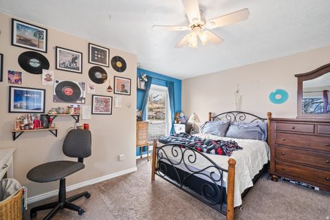 Tiny photo for 796 NANCY DR, South Ogden, UT 84403 (MLS # 2126067)