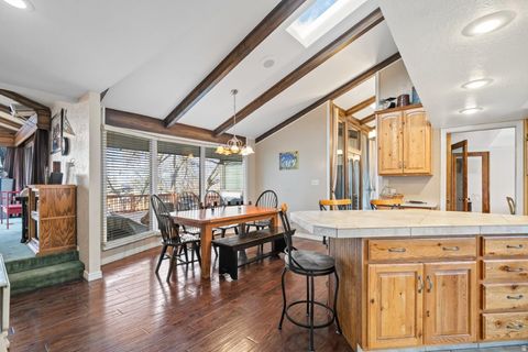 Tiny photo for 796 NANCY DR, South Ogden, UT 84403 (MLS # 2126067)