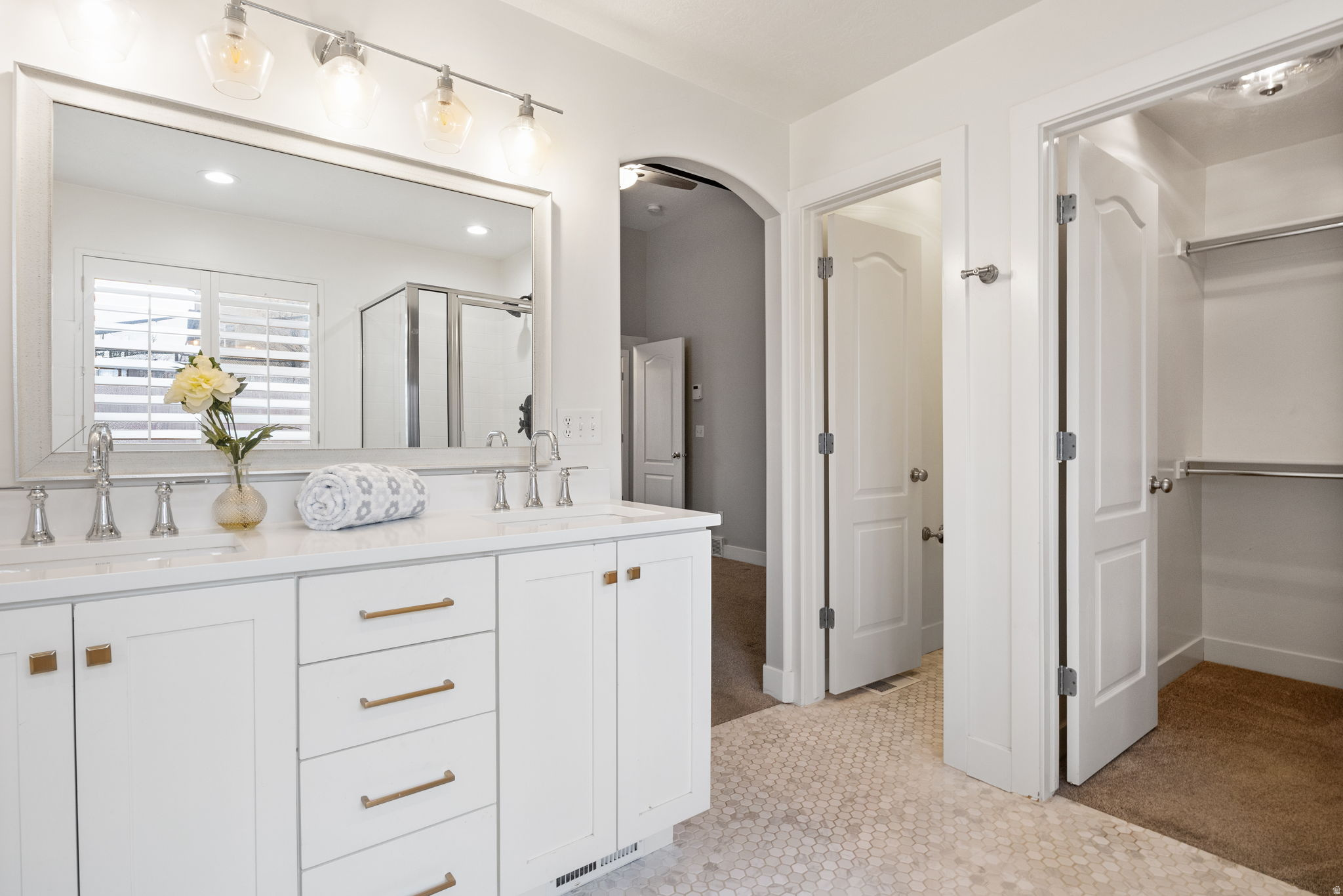 SHADOW RIDGE PHASE 1 - Residential