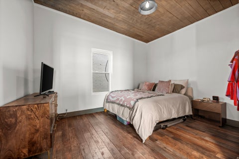Tiny photo for 246 S IOWA ST, Salt Lake City, UT 84102 (MLS # 2184426)
