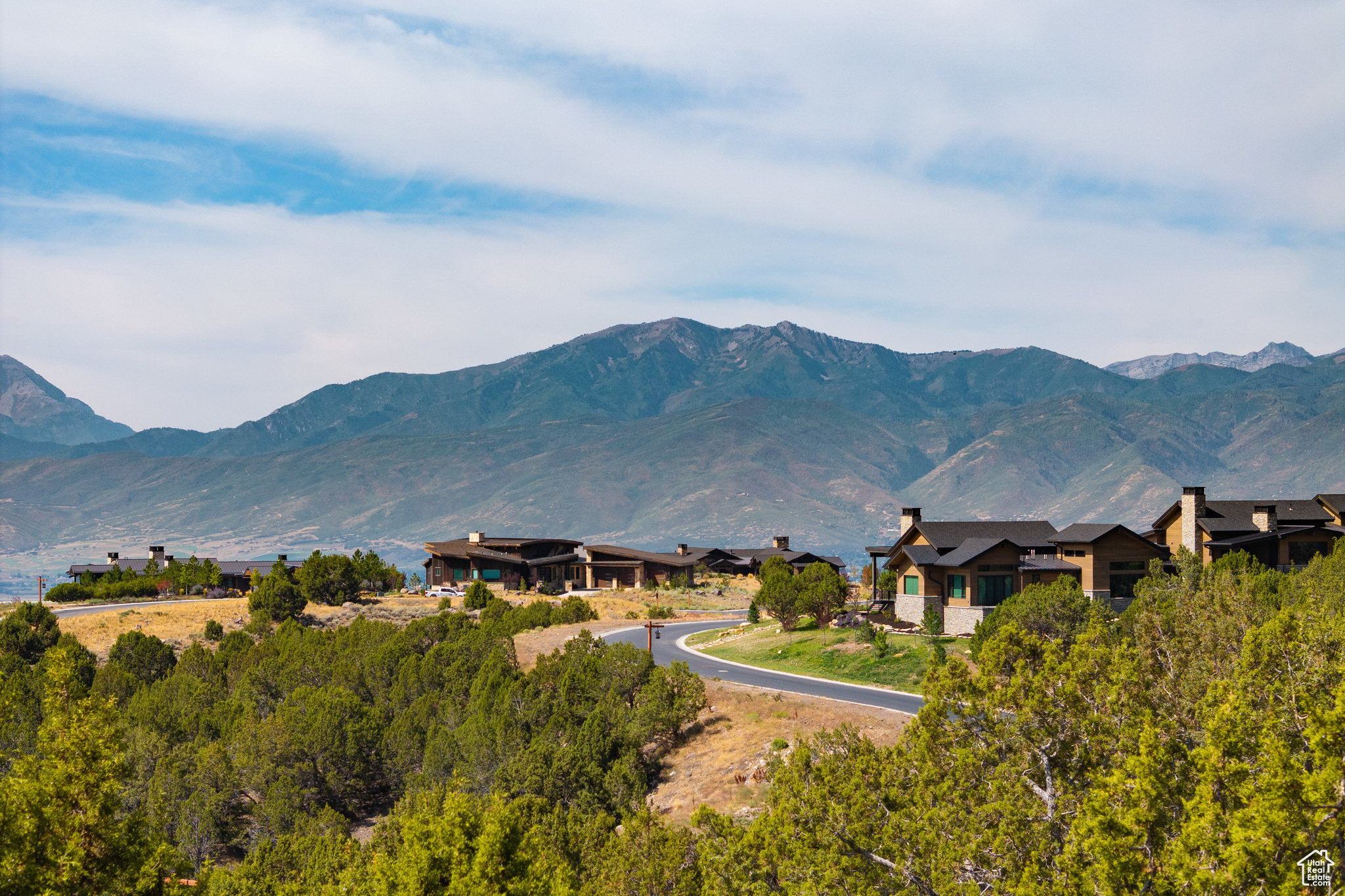 RED LEDGES - Land