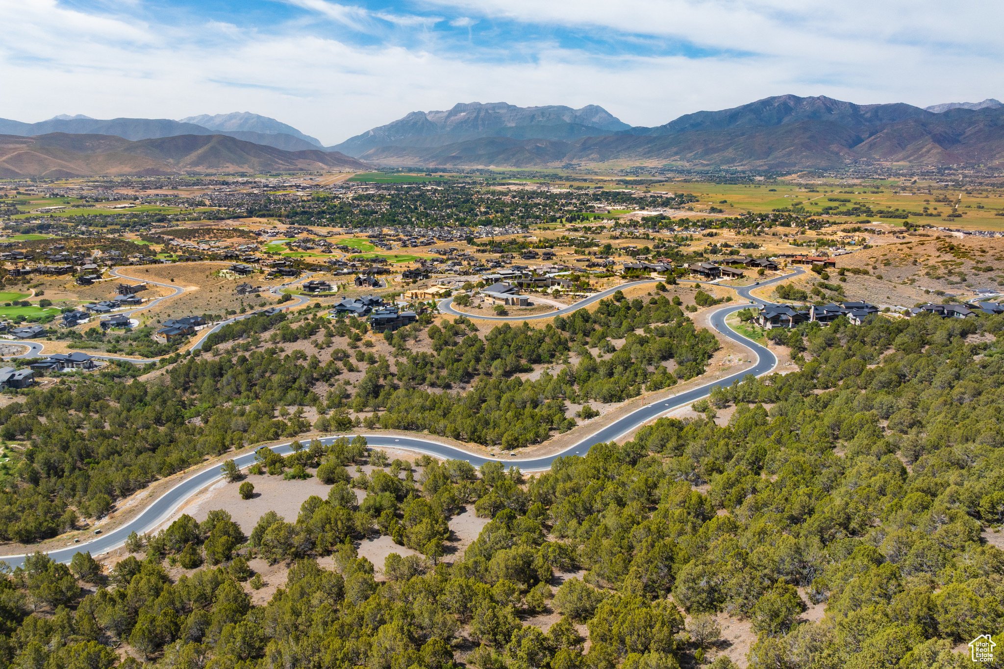RED LEDGES - Land