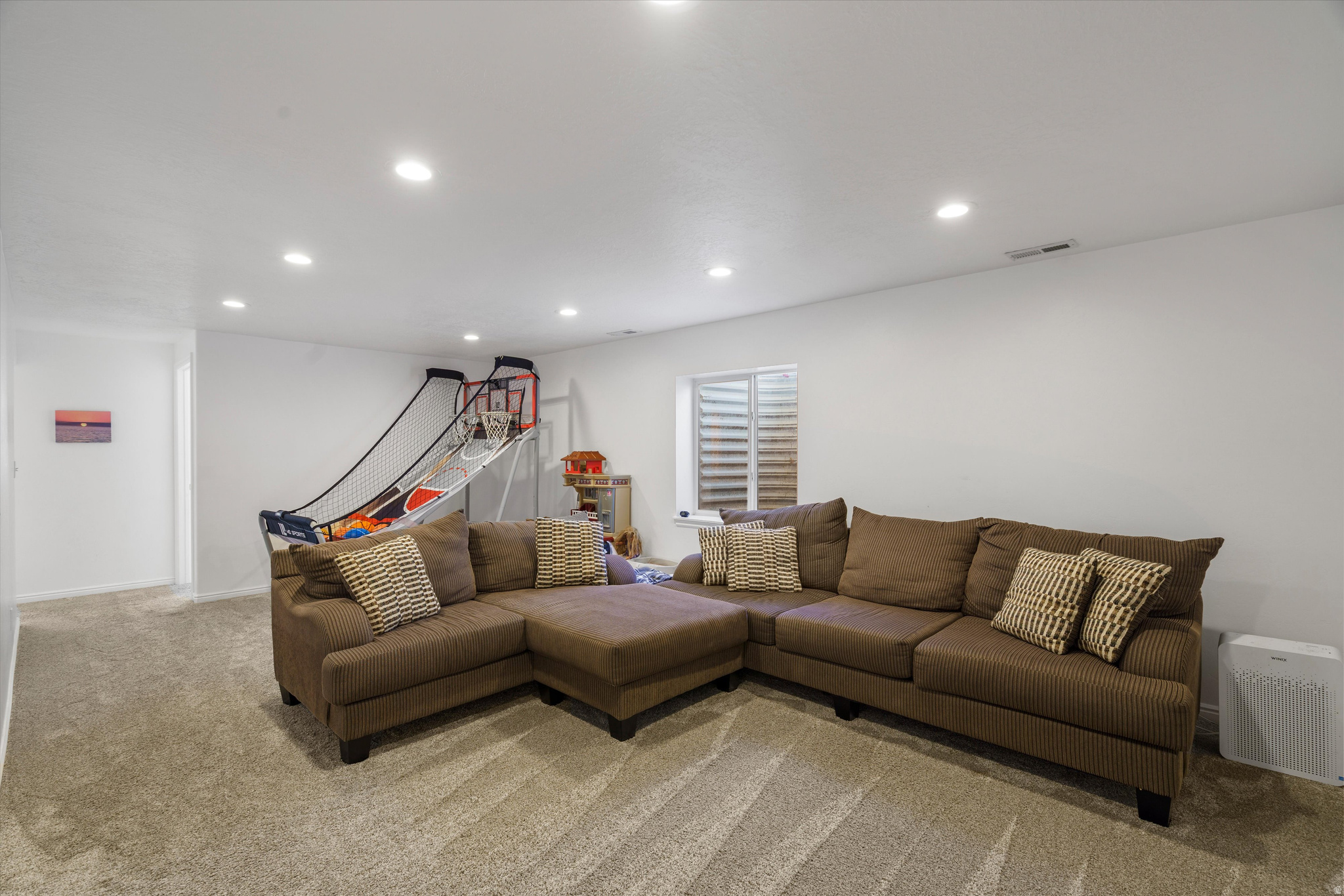 ABBIE COURT - Residential