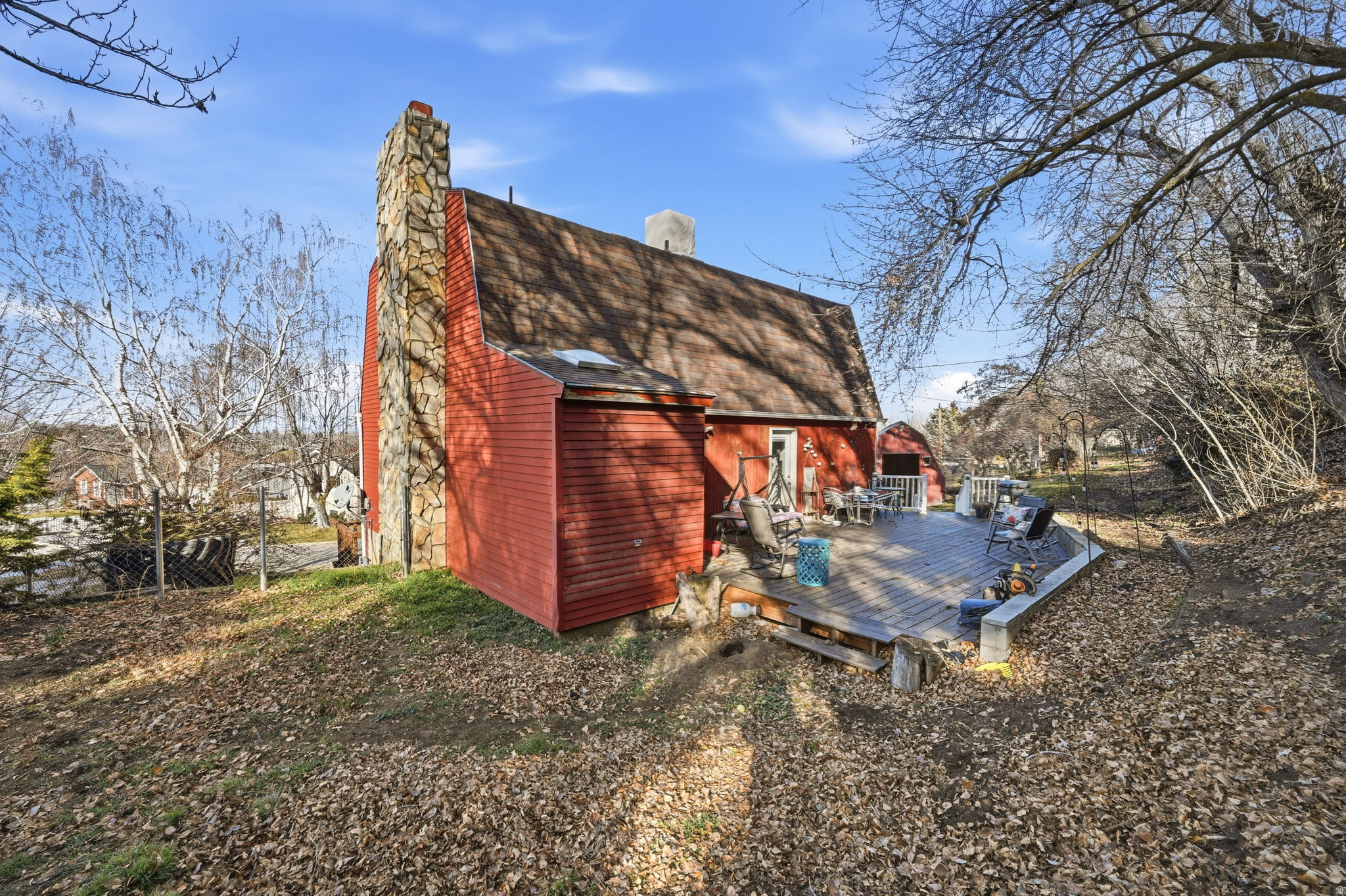 FOREST HILLS - Residential