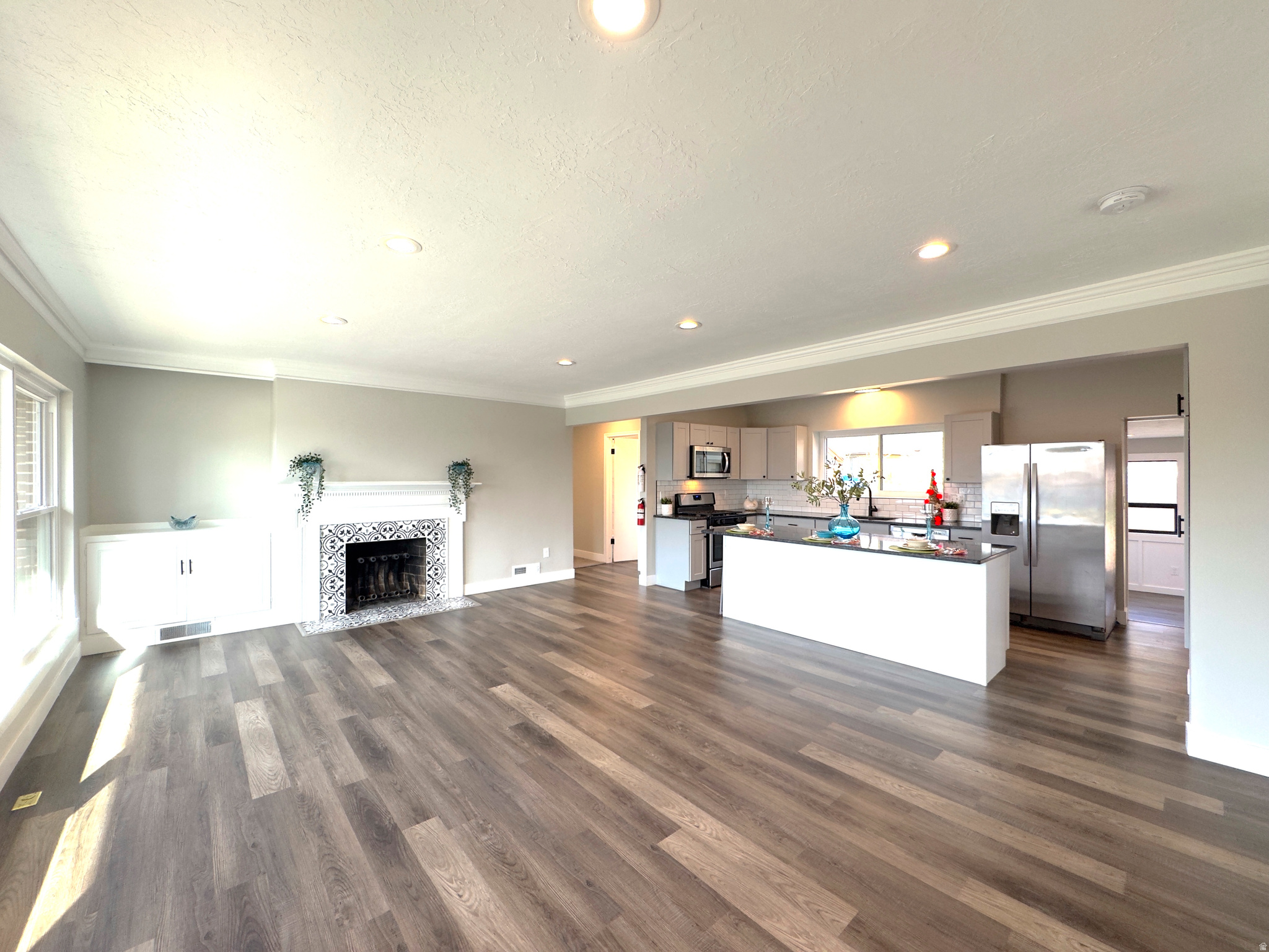 HILLCREST ADDITION - Residential