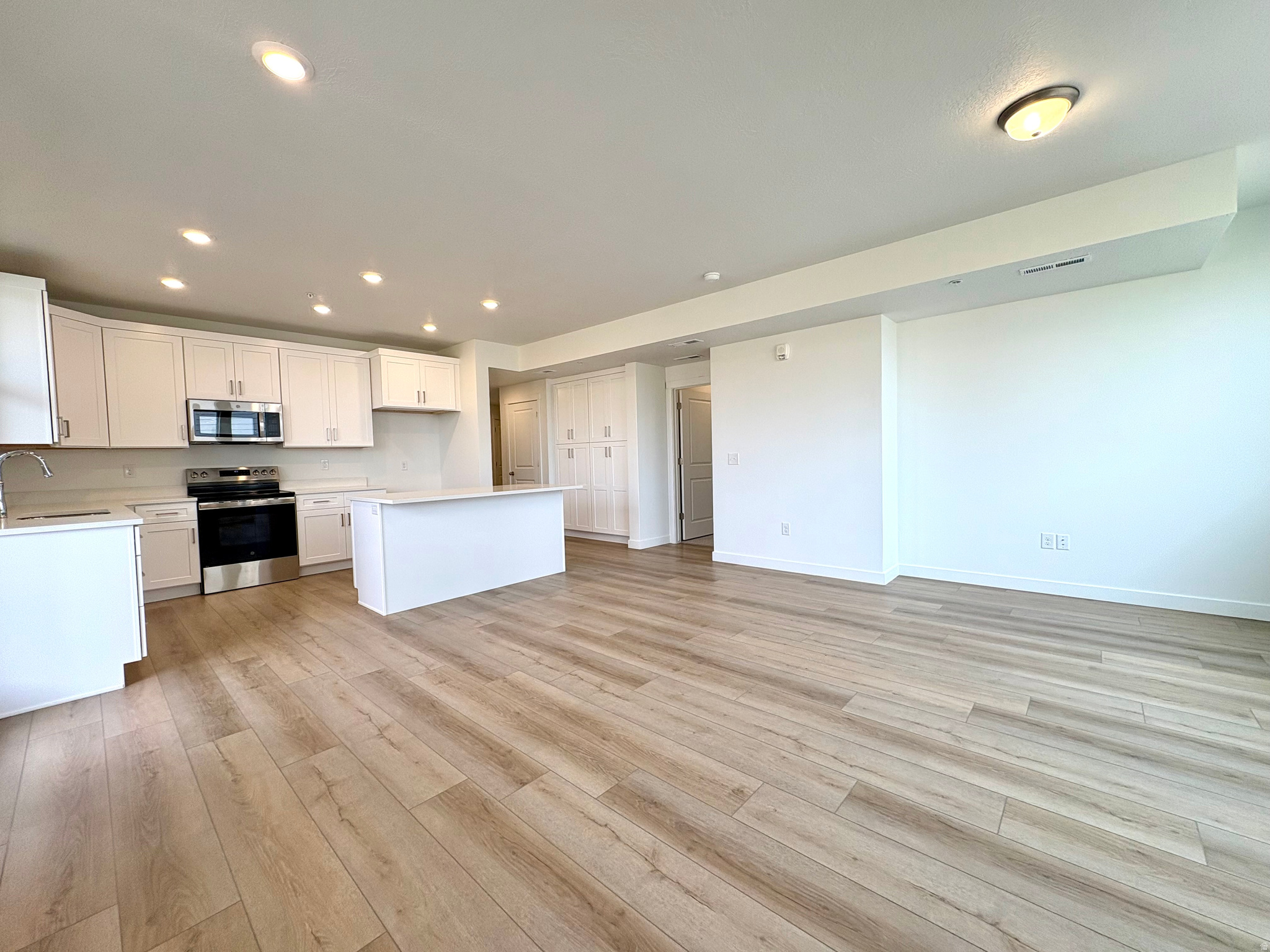 JORDAN BLUFFS - Residential