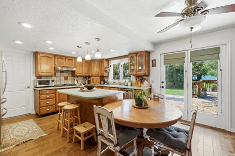 Tiny photo for 632 E 3550 S, Bountiful, UT 84010 (MLS # 2172191)