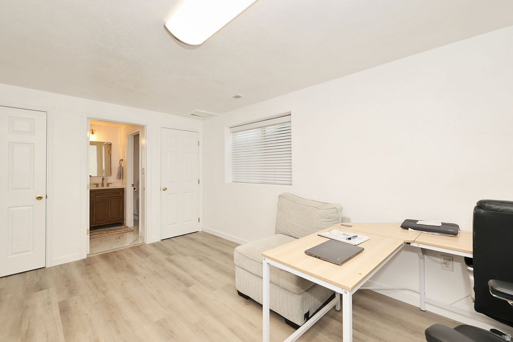 TIMPVIEW VILLAGE - Residential
