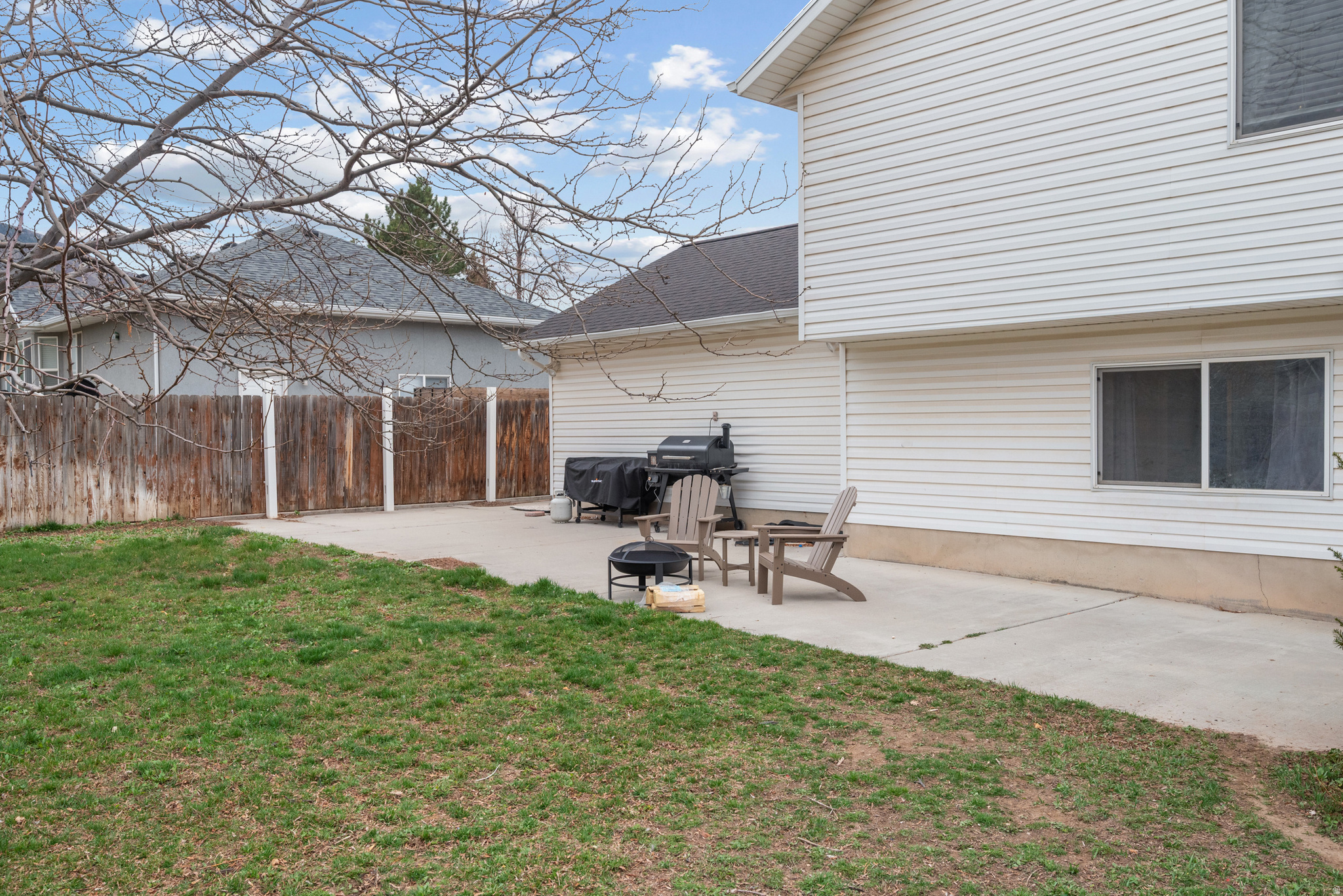 RED PINE ESTATES - Residential