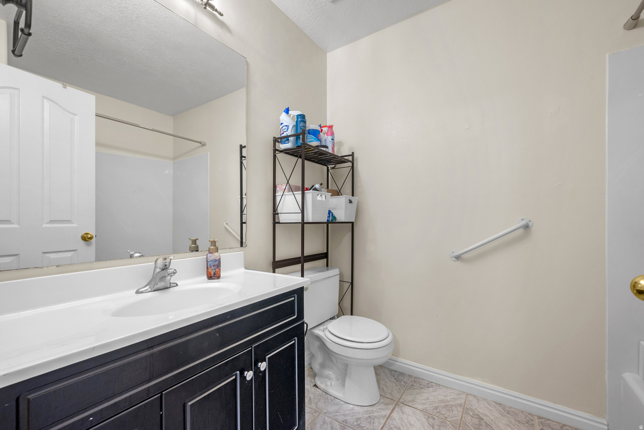 RED PINE ESTATES - Residential