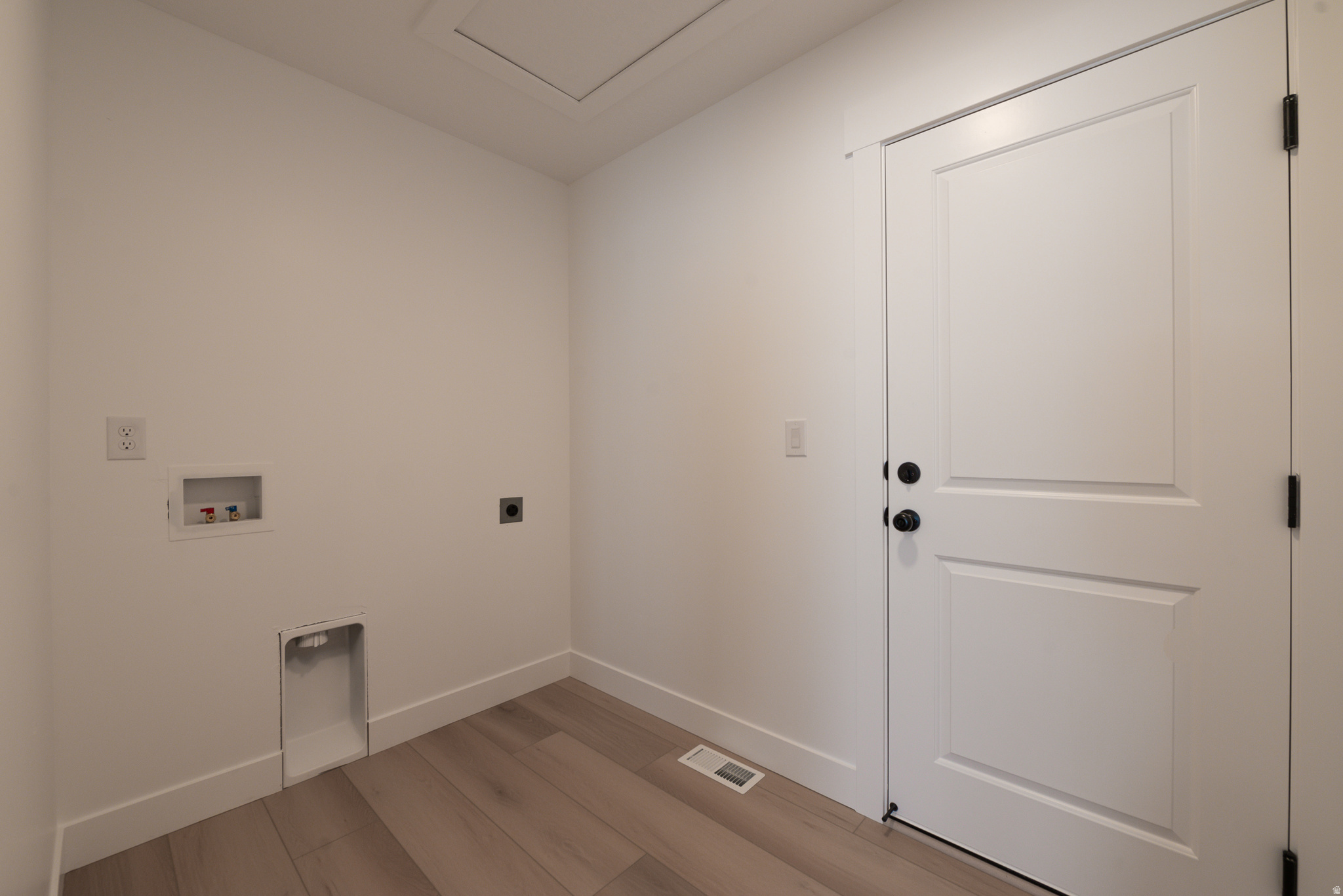 OVERLAKE ESTATES - Residential