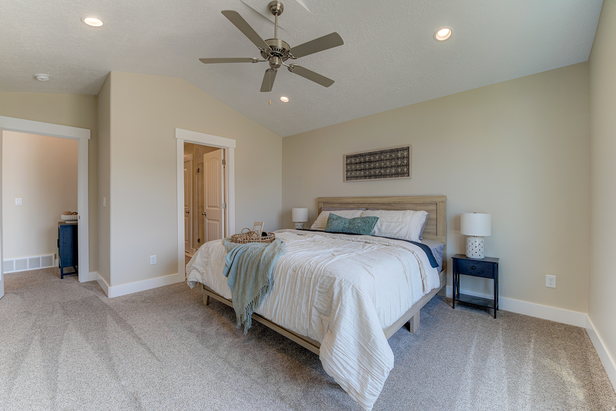 OVERLAKE ESTATES - Residential