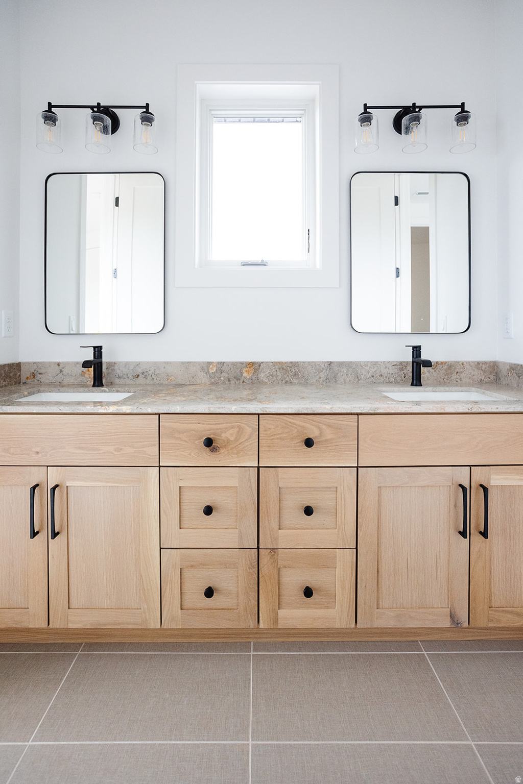 BIG POLE ESTATES - Residential