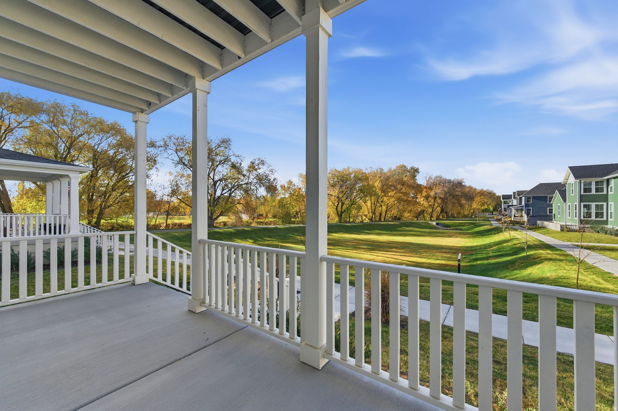 HILL FARMS - Residential